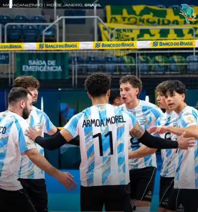 El correntino que entró desde el banco y selló dos sets de la victoria argentina