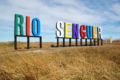 Un pueblo de Chubut lleva semanas sin nafta y los vecinos cruzan 150 km para cargar combustible