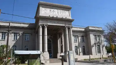 El hospital más antiguo de Santiago cumple 110 años y lo festeja de una forma que puede salvar vidas