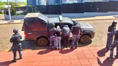 Los atraparon en Oberá con un compartimiento oculto en el auto: quiénes eran los dos que terminaron extraditados