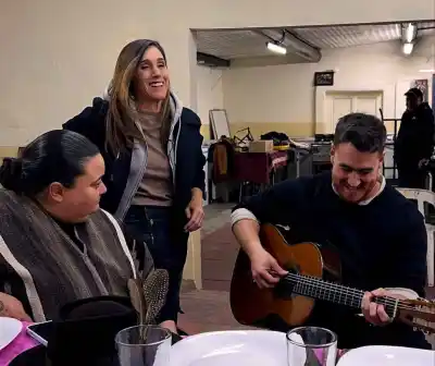 Soledad Pastorutti pasó por Toay y dejó un gesto que los músicos no van a olvidar