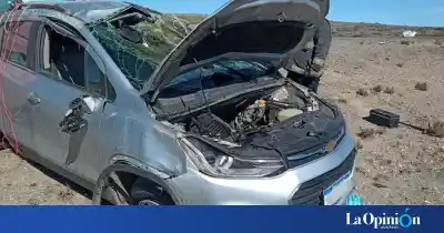 Viajaba sola por la Ruta 43: el auto terminó fuera de la calzada y la investigación apunta a un detalle
