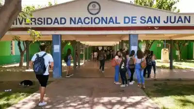 Medicina en la UNSJ: anotate ahora, pero el cupo tiene una letra chica que nadie esperaba