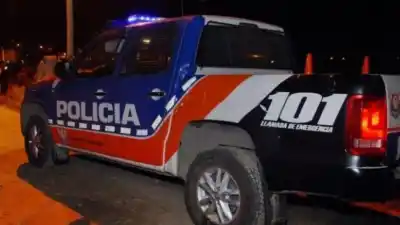 Apareció herido de arma blanca en su casa: la Justicia busca a alguien de la familia