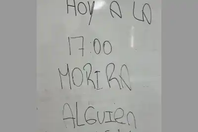 Un mensaje apareció en el pizarrón de una escuela de Capital y la policía ya investiga