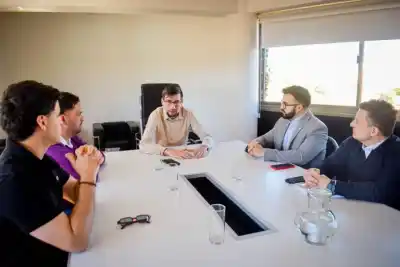 Merlo vuelve a mirar a Córdoba: ahora le pide ayuda para la Carta Orgánica