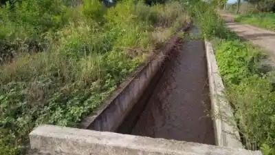 Buscaban a un jujeño desde el lunes y lo hallaron en un canal de riego: la moto apareció al lado