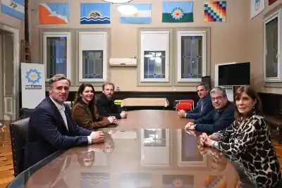El dato que llevaron los intendentes al Congreso: 6 millones de bonaerenses no pueden pagar sus deudas