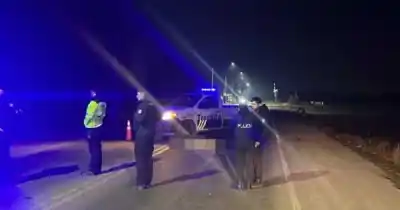 Una moto y una camioneta chocaron en Rodeo del Medio: hay cuatro heridos y dos son chicos de 5 años