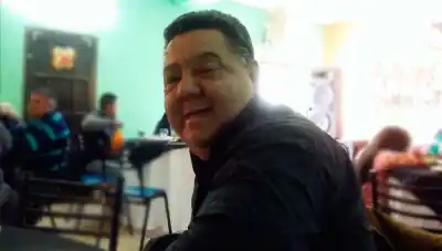 El barrio Ejército Argentino despide a "Coqui", el agente sanitario que dejó una huella imborrable