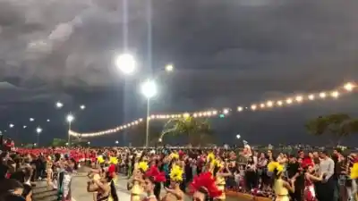 La Estudiantina 2026 está en jaque: el clima amenaza las noches de calle en Posadas
