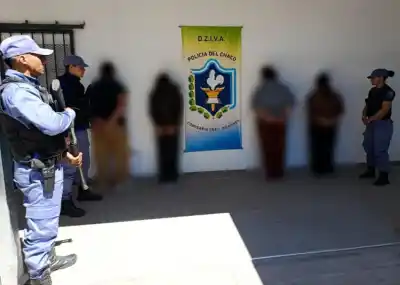 Hacían la fila de madrugada en el hospital de Du Graty y después aparecía la sorpresa