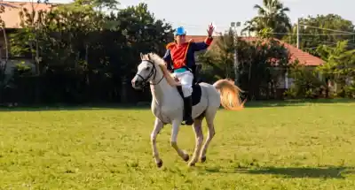 La escena en el patio que hizo gritar a todos los chicos: "¿Y ese quién es?"