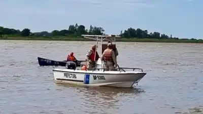 La bajante del río Paraguay cambió el paisaje de la costa y Prefectura advierte por lo que hay a metros de la orilla
