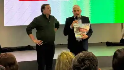 Villa Regina suma obras clave: el gobernador confirmó la fecha que destraba el nuevo polideportivo