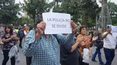 El 6% que ofrece el Gobierno no les alcanza: los policías retirados de Jujuy van con todo a la Secretaría