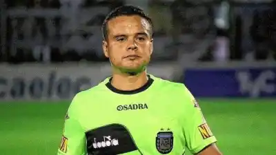Patronato define su futuro en Mataderos: el árbitro que ya sabe lo que es ganarle al Torito
