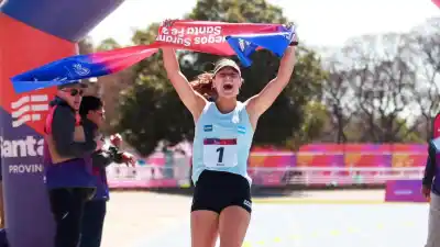 Con 16 años y una rutina que arranca a las 7:30, la argentina que sorprendió en los Juegos Suramericanos