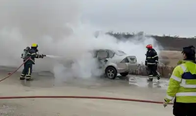 Manejaba por Tolhuin cuando su auto empezó a arder: el detalle que dio el conductor