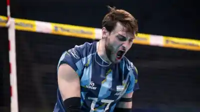 El paranaense que apareció en el momento más caliente del partido y definió el triunfo de Argentina