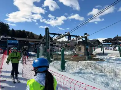 Nació en Bariloche, nunca había esquiado: el plan de Catedral que ya sumó a más de mil vecinos