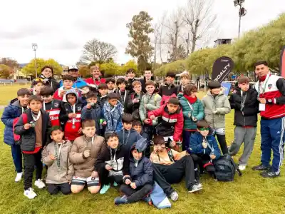 La Banda viajó a Córdoba y volvió con algo más que medallas