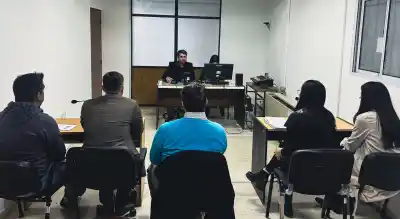 Una esquina de San Luis, un giro prohibido y un motociclista que ya no está