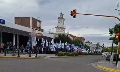 22 gremios se sentaron a definir el futuro de la CGT del Valle: el nombre que suena y la interna que nadie confirma