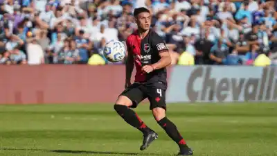 Newell's recupera a un pilar: el defensor que vuelve a las canchas tras meses de calvario