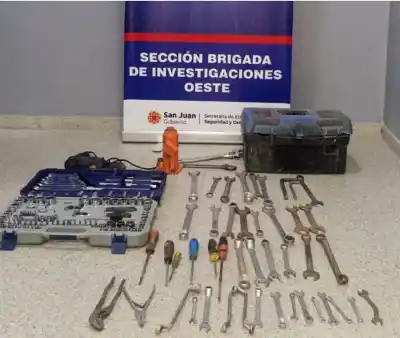 Publicó las herramientas robadas en Facebook y la policía le hizo una oferta que no pudo rechazar