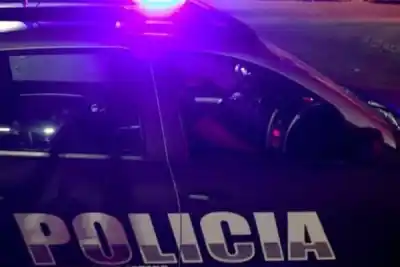 Forzaron el cerco de un predio en Frías y se llevaron lo que iluminaba la zona