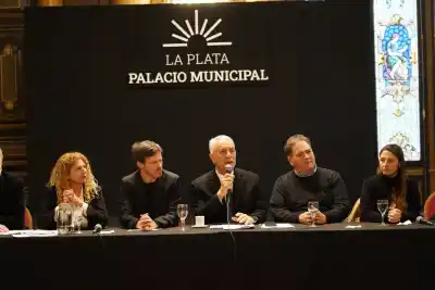 La Plata quiere dejar de mirar pasar los camiones: el plan que cambiaría todo en el Aeropuerto