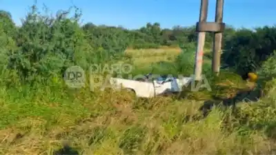 Tragedia en la ruta de Tintina: Dos hombres mueren atrapados tras violento choque