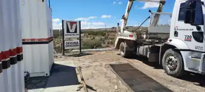 La empresa que negó haber frenado las tareas en un yacimiento clave de Chubut