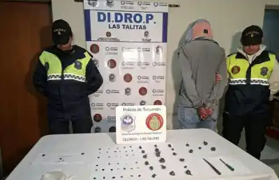 Lo esperaban en una esquina de Las Talitas y al ver la policía salió corriendo: no llegó lejos