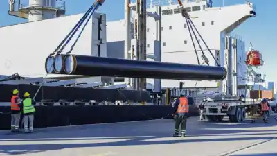 3.340 caños en 53 horas: el puerto rionegrino que no frena y ya espera más buques