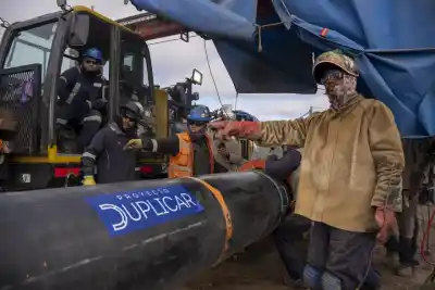 Vaca Muerta: el avance del oleoducto que cambiará dos rutas clave de Río Negro