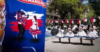 Mendoza se llena de cueca y sabor chileno: arranca el festejo que nadie quiere perderse