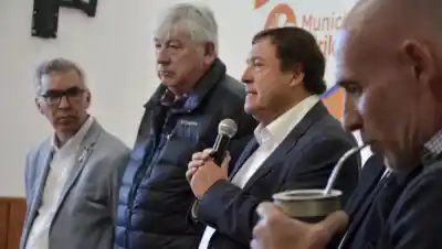 Weretilneck redobla la apuesta por el Ipross y desafía a los gremios: "Al final son más autoritarios..."