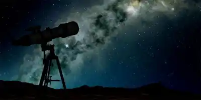 Una noche para mirar el cielo: llegan los telescopios y la charla de una científica misionera