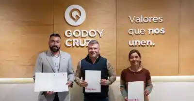 Godoy Cruz abre una capacitación gratuita para cuidar adultos mayores: quiénes pueden anotarse