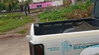 Hallazgo estremecedor en José C. Paz: una beba recién nacida abandonada cerca de las vías