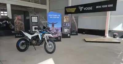Recorrió 100.000 km en dos años y llega a Mendoza: nadie esperaba cómo va a mostrar la moto