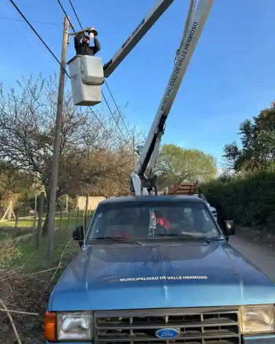 Valle Hermoso: las calles que estaban a oscuras y ahora cambian para siempre