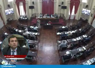 Media sanción para dos endeudamientos millonarios y una ausencia que desató la furia del oficialismo