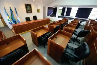 Empujones en el Concejo de Ezeiza: una nena de dos años terminó en el hospital