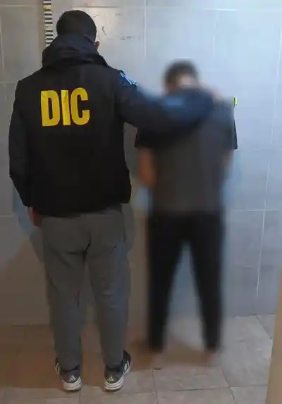 La Policía no lo esperaba ahí: el hombre que quedó detenido por el robo de $4 millones en un supermercado