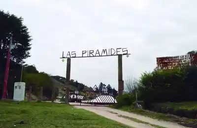 La UNT le ganó un round clave a los ocupantes de "Las Pirámides": lo que ahora pesa sobre el líder del barrio