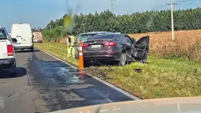 Viajaban desde Entre Ríos por la Ruta 12: el choque que nadie vio venir y el hallazgo que dejó a los bomberos sin palabras