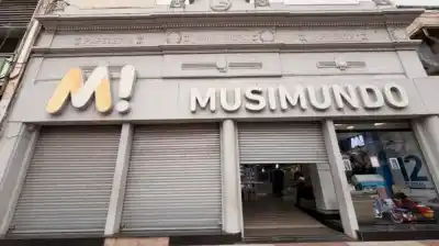 Trabajaron 20 años en Musimundo y ahora tienen fecha límite para cobrar: qué pasa si no hacen el trámite